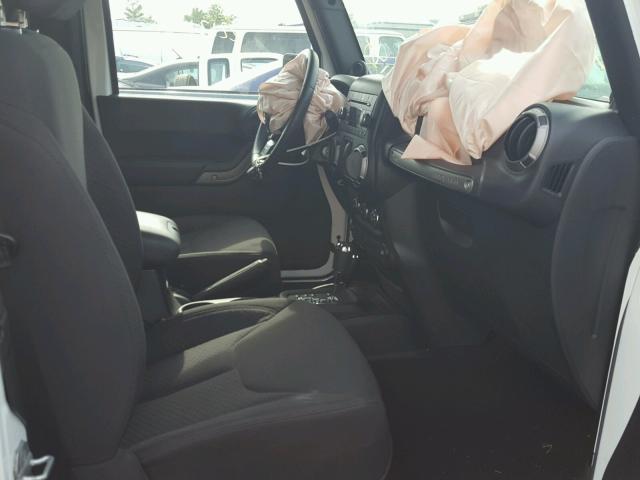 1C4GJWAG5DL519351 - 2013 JEEP WRANGLER S WHITE photo 5