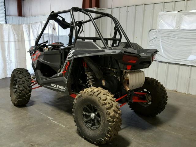 3NSVDL924JF946104 - 2018 POLARIS RZR XP TUR RED photo 3