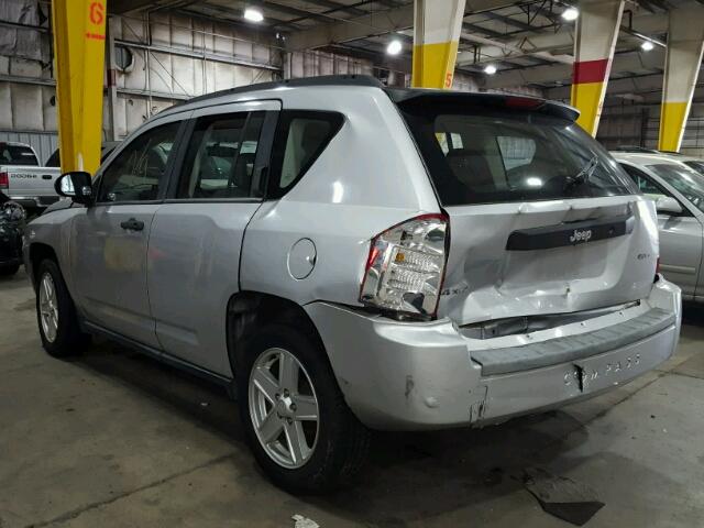 1J8FF47W27D122669 - 2007 JEEP COMPASS SILVER photo 3