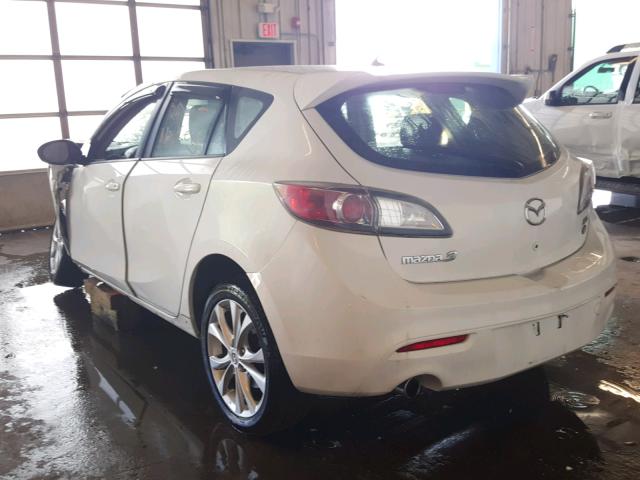 JM1BL1K50B1474400 - 2011 MAZDA 3 S WHITE photo 3