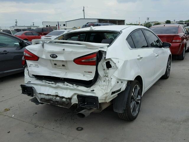 KNAFZ4A81E5065300 - 2014 KIA FORTE EX WHITE photo 4