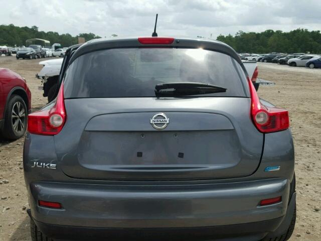 JN8AF5MR0DT211541 - 2013 NISSAN JUKE S GRAY photo 9