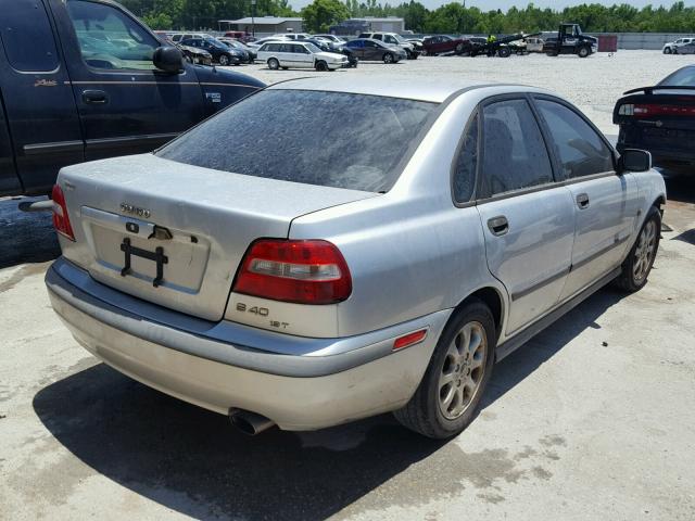 YV1VS29591F738057 - 2001 VOLVO S40 1.9T SILVER photo 4