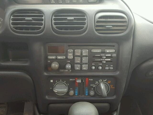 1G2WK52J02F200257 - 2002 PONTIAC GRAND PRIX BROWN photo 9