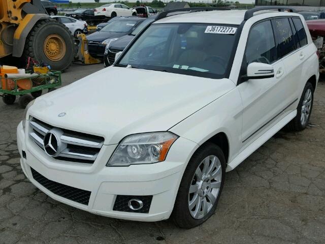 WDCGG8HB5AF318414 - 2010 MERCEDES-BENZ GLK 350 4M WHITE photo 2