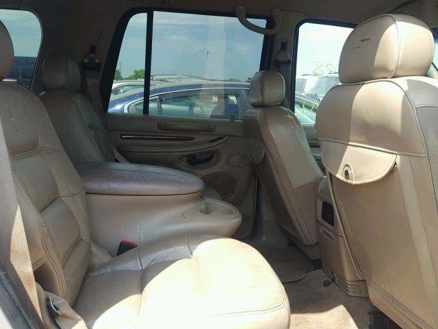 5LMFU28R51LJ12217 - 2001 LINCOLN NAVIGATOR TAN photo 6