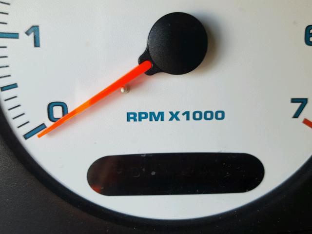 2B3HD46R82H181661 - 2002 DODGE INTREPID S SILVER photo 8