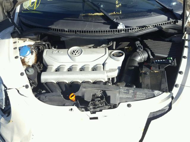 3VWRF31Y68M403840 - 2008 VOLKSWAGEN NEW BEETLE 奶油色 照片 7