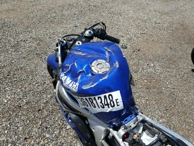 JYARJ04E12A024875 - 2002 YAMAHA YZFR6 L BLUE photo 9