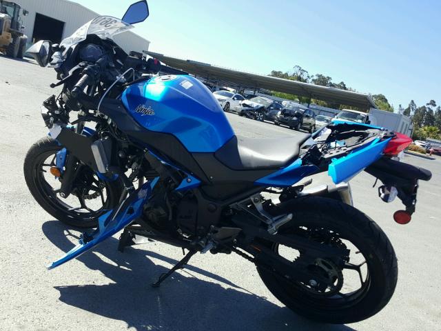 JKAEX8A18HDA32607 - 2017 KAWASAKI EX300 A BLUE photo 3