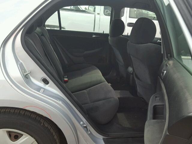 1HGCM56495A074318 - 2005 HONDA ACCORD LX SILVER photo 6