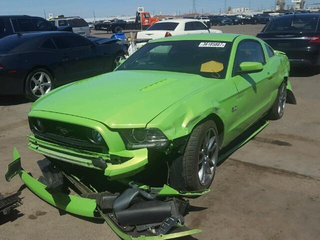 1ZVBP8CF3D5238904 - 2013 FORD MUSTANG GT GREEN photo 2