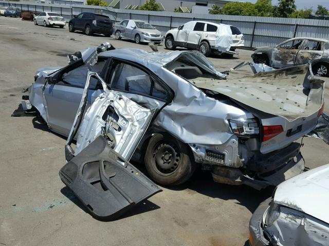 3VW2K7AJ1FM402471 - 2015 VOLKSWAGEN JETTA BASE 银色 照片 3