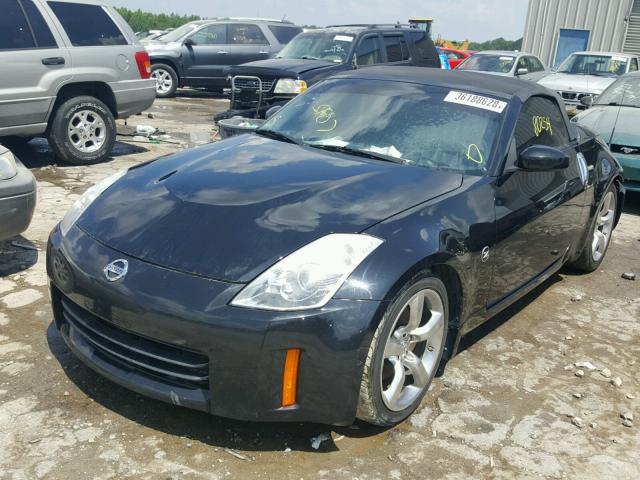 JN1BZ36A87M652158 - 2007 NISSAN 350Z ROADS BLACK photo 2