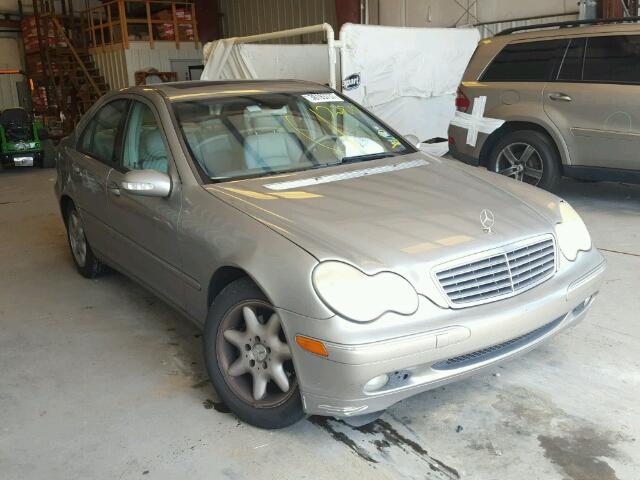 WDBRF61J64A638168 - 2004 MERCEDES-BENZ C 240 SILVER photo 1