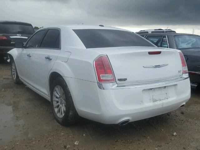 2C3CCACG2CH250539 - 2012 CHRYSLER 300 WHITE photo 3