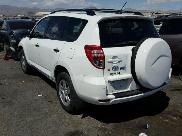 JTMZF4DV2BD030955 - 2011 TOYOTA RAV4 WHITE photo 3