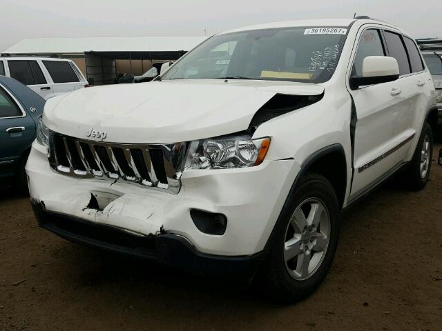 1J4RR4GG1BC547569 - 2011 JEEP GRAND CHER WHITE photo 2