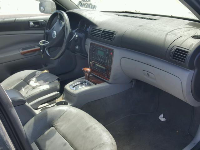 WVWYH63B04E080680 - 2004 VOLKSWAGEN PASSAT GLX 灰色 照片 5