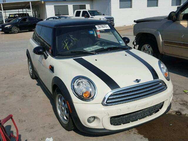 WMWSU3C52DT546239 - 2013 MINI COOPER WHITE photo 1