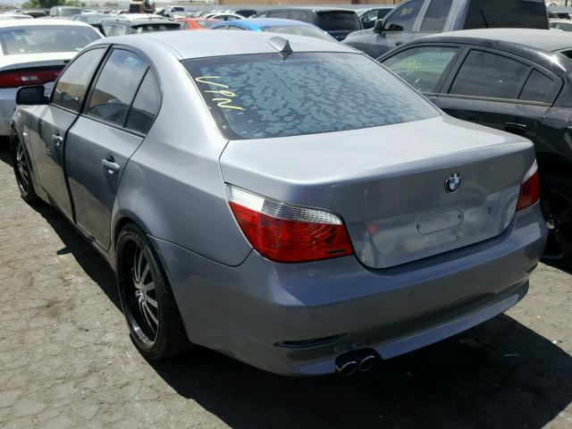 WBANB33564B114049 - 2004 BMW 545 I SILVER photo 3