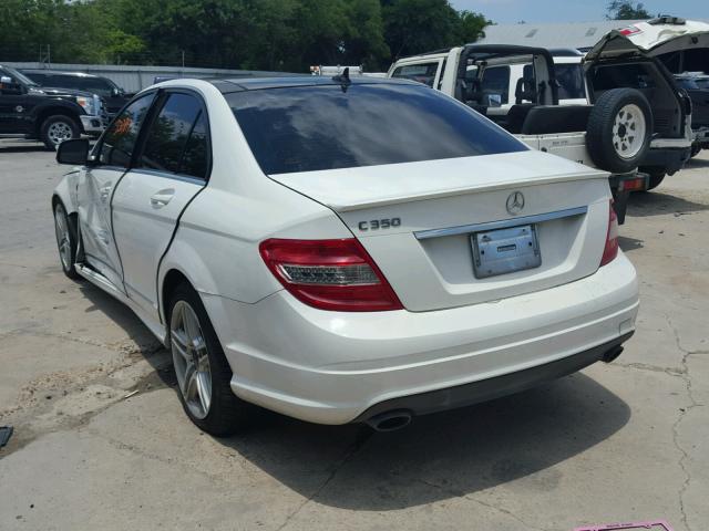 WDDGF56XX8R021630 - 2008 MERCEDES-BENZ C 350 WHITE photo 3