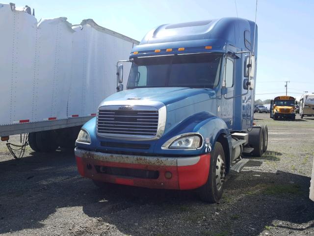 1FUJA6CK44LM83085 - 2004 FREIGHTLINER CONVENTION BLUE photo 2
