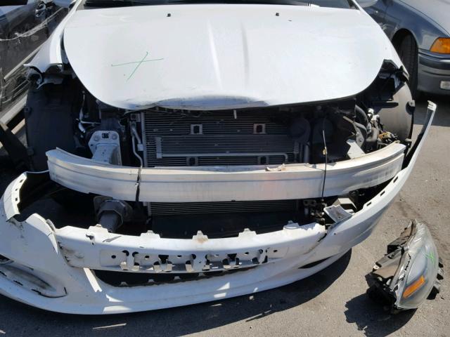 1C3CDFBB8GD591558 - 2016 DODGE DART SXT WHITE photo 9