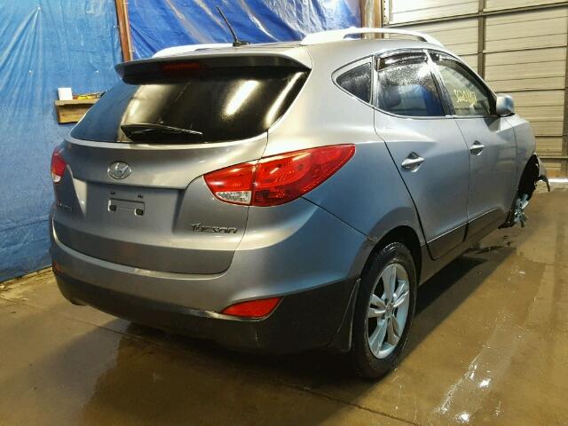 KM8JU3ACXBU171879 - 2011 HYUNDAI TUCSON GLS SILVER photo 4