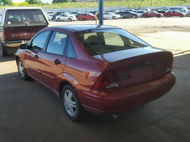 1FAFP343X3W293781 - 2003 FORD FOCUS SE C RED photo 3