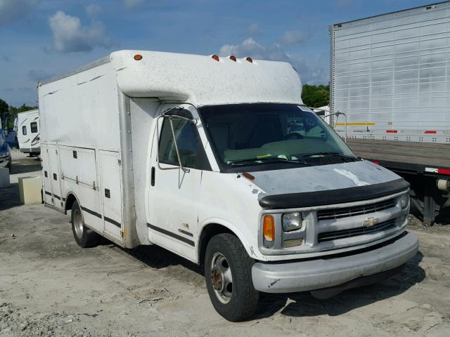 1GBJG31R7Y1226934 - 2000 CHEVROLET C3500 WHITE photo 1