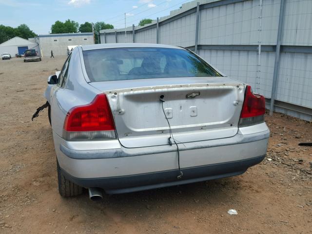YV1RS58DX22096713 - 2002 VOLVO S60 2.4T SILVER photo 10