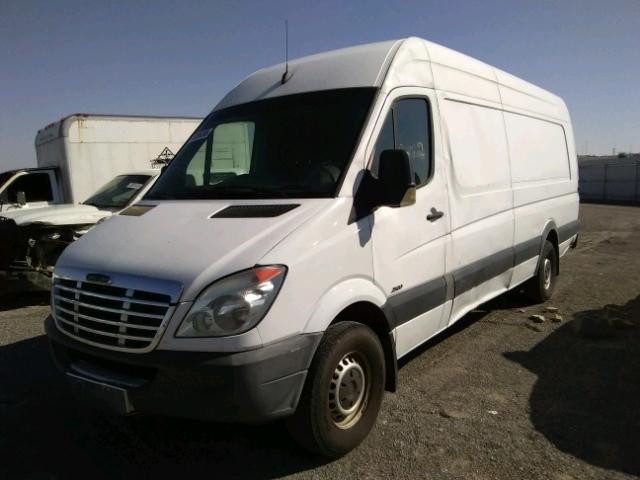 WDYPE8CC6C5625485 - 2012 FREIGHTLINER SPRINTER 2 WHITE photo 2