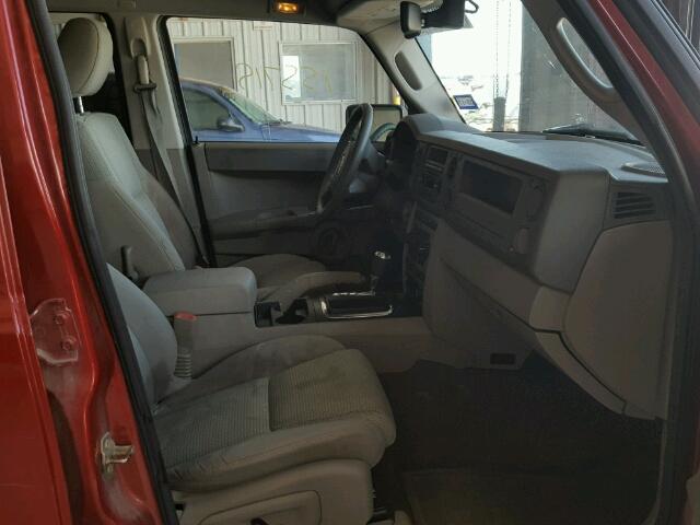 1J8HG48K16C195392 - 2006 JEEP COMMANDER წითელი ფოტო 5