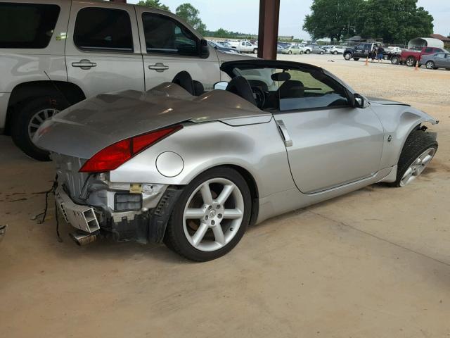 JN1AZ36A04T015116 - 2004 NISSAN 350Z ROADS SILVER photo 4