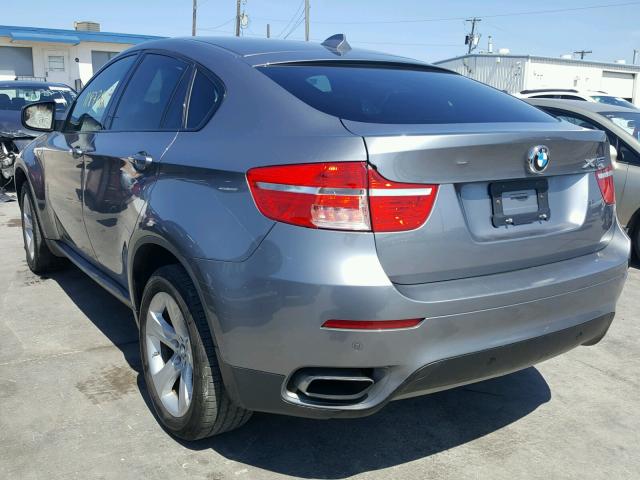 5UXFG8C53ALZ94881 - 2010 BMW X6 XDRIVE5 SILVER photo 3