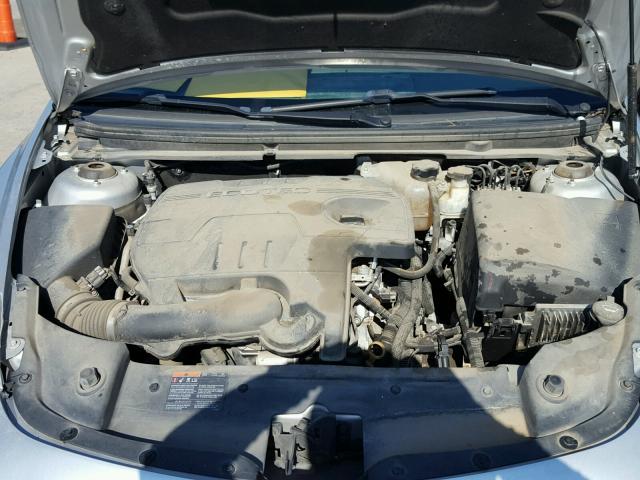 1G1ZB5E12BF166464 - 2011 CHEVROLET MALIBU LS 银色 照片 7