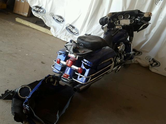 1HD1FC4177Y719019 - 2007 HARLEY-DAVIDSON FLHTCUI Көк фото 4