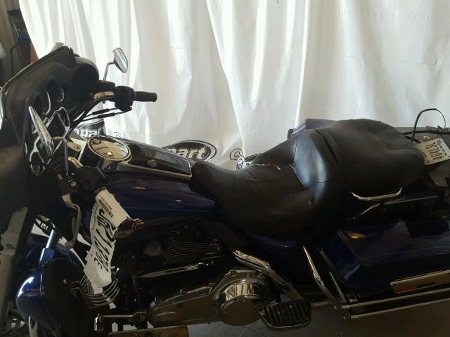 1HD1FC4177Y719019 - 2007 HARLEY-DAVIDSON FLHTCUI Көк фото 5