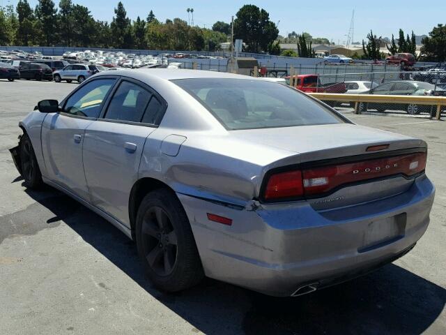 2C3CDXBG6DH688984 - 2013 DODGE CHARGER SILVER photo 3