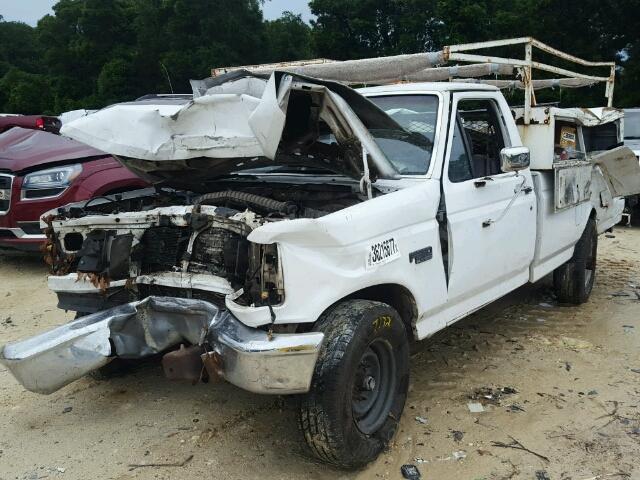 1FTHF25H2SNA22387 - 1995 FORD F250 WHITE photo 2