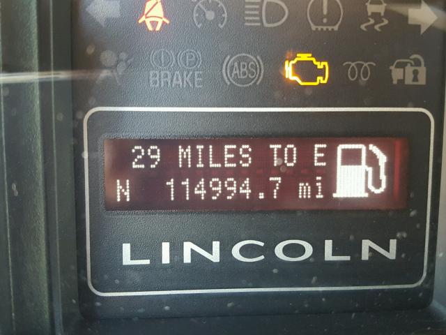 5LMJJ2H57BEJ08689 - 2011 LINCOLN NAVIGATOR SILVER photo 8