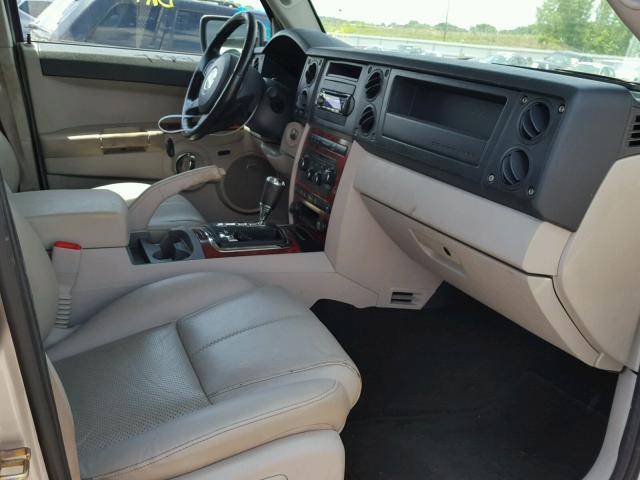 1J8HG58267C553089 - 2007 JEEP COMMANDER 银色 照片 5