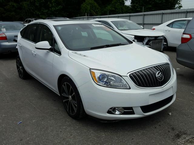 1G4PW5SK6G4139878 - 2016 BUICK VERANO SPO WHITE photo 1