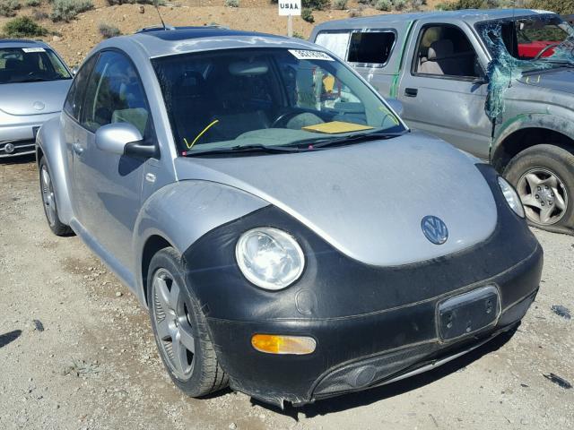 3VWED21C41M477069 - 2001 VOLKSWAGEN NEW BEETLE 银色 照片 1