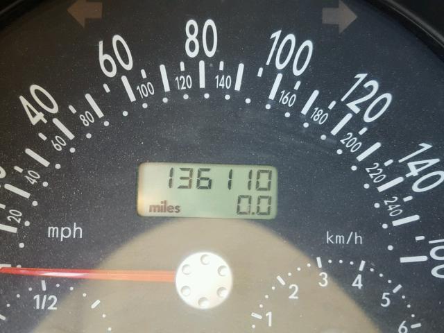 3VWED21C41M477069 - 2001 VOLKSWAGEN NEW BEETLE 银色 照片 8