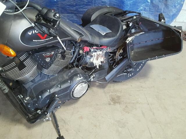 5VPLB36N6F3045321 - 2015 VICTORY MOTORCYCLES GUNNER Boz foto 9