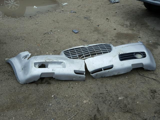 2C3LA53VX9H577484 - 2009 CHRYSLER 300 TOURIN SILVER photo 9