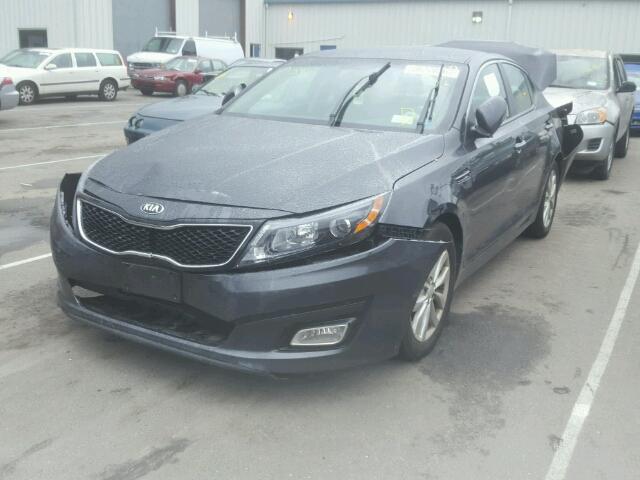 5XXGM4A74FG465586 - 2015 KIA OPTIMA GRAY photo 2