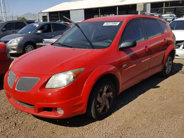 5Y2SL63855Z415337 - 2005 PONTIAC VIBE RED photo 2